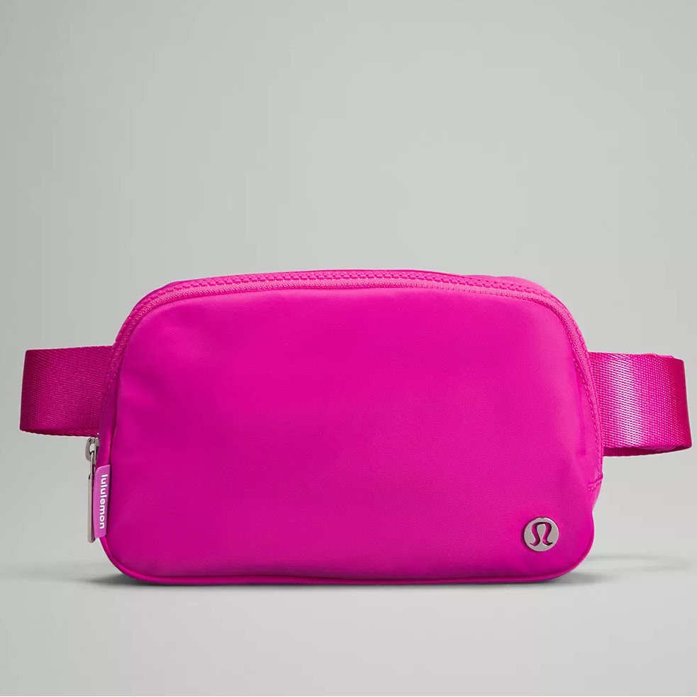 Nwt Lululemon Everywhere Belt Bag 1l In Sonic Pink